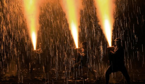 Hand-tube fireworks